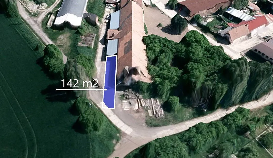 Prodej pole 142 m²